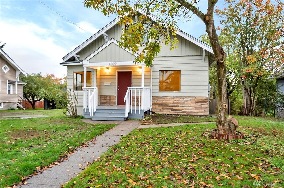 Property Photo:  4822 S M St  WA 98408 