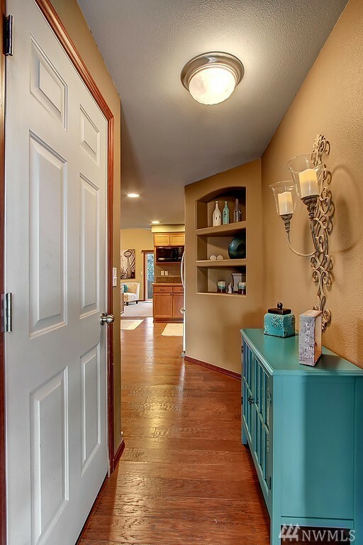 Property Photo: 4827 148th St NE WA 98271