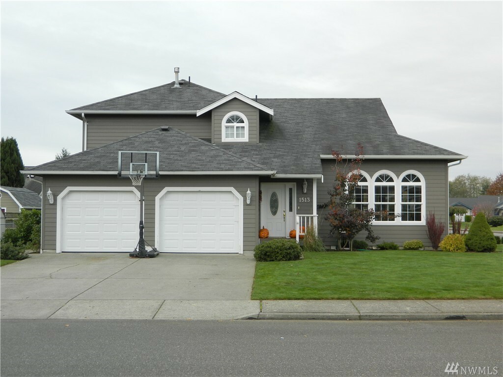 Property Photo: 1513 N Cascade Wy WA 98264