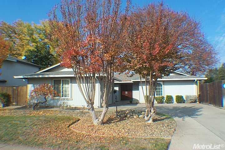 Property Photo: 9139 Linda Rio Drive CA 95826