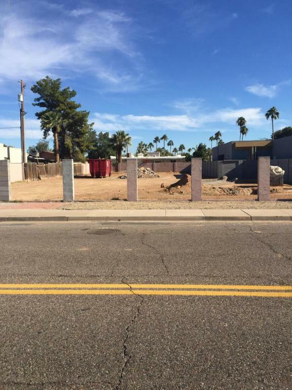 Property Photo: 5129 N 86th Street 1 AZ 85250
