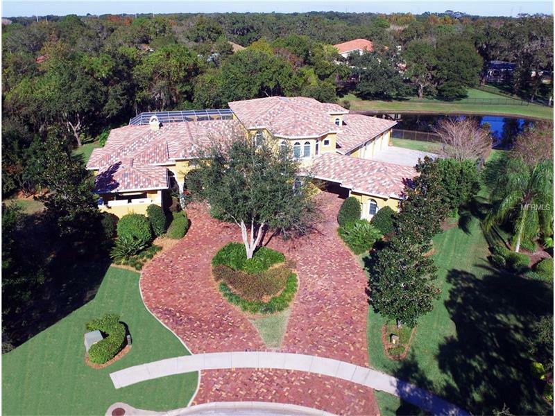 Property Photo: 2250 Mackenzie Court FL 33765