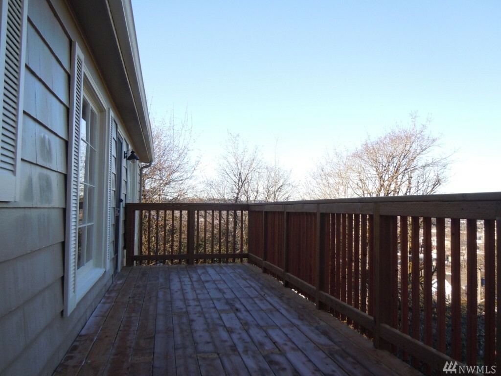 Property Photo:  505 Scenic Way S  WA 98030 
