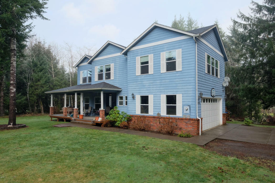 Property Photo: 2989 Salmon River Highway OR 97368