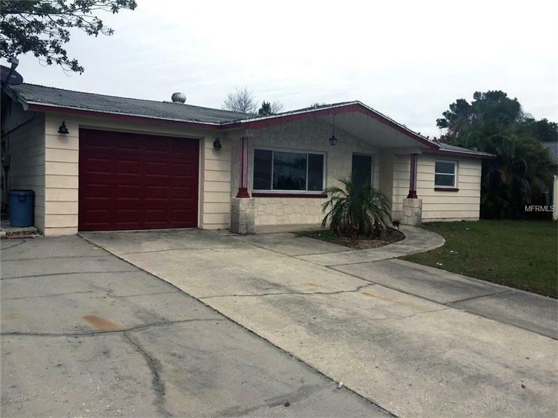 Property Photo:  3235 Kilburn Road  FL 34691 