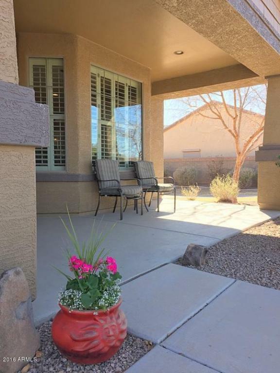 Property Photo:  2912 N Summer Lane  AZ 85122 