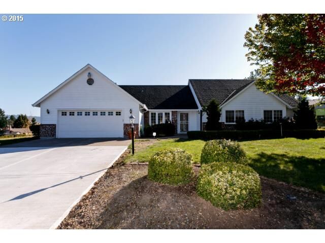 14200 SE Oakwood Ave  Milwaukie OR 97267 photo