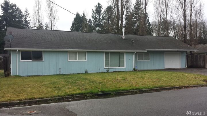 Property Photo:  207 N St SE  WA 98501 