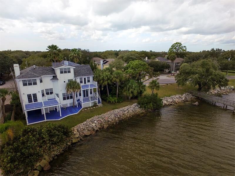 Property Photo: 6420 Bayshore Boulevard FL 33611