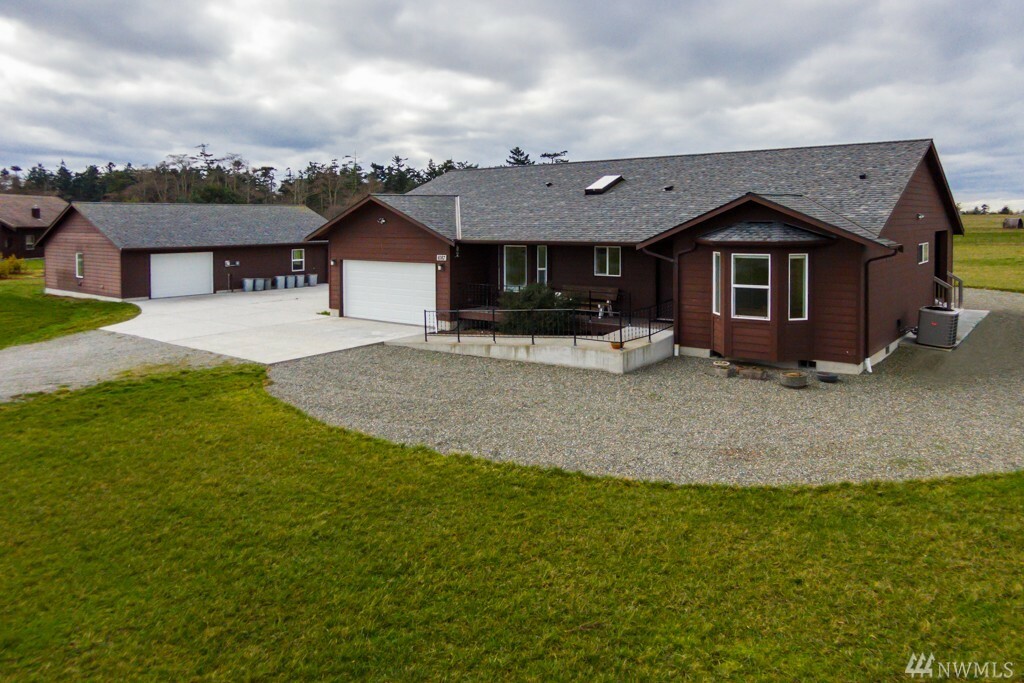 Property Photo:  1087 Olson Rd  WA 98239 