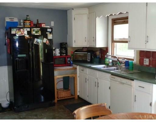 Property Photo: 10 Pinebrook Circle MA 01033