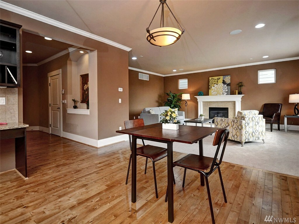 Property Photo: 5263 NE 10th St WA 98059