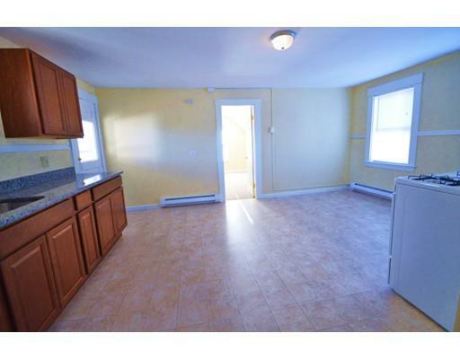 Property Photo:  39 East Broadway 3  MA 01440 