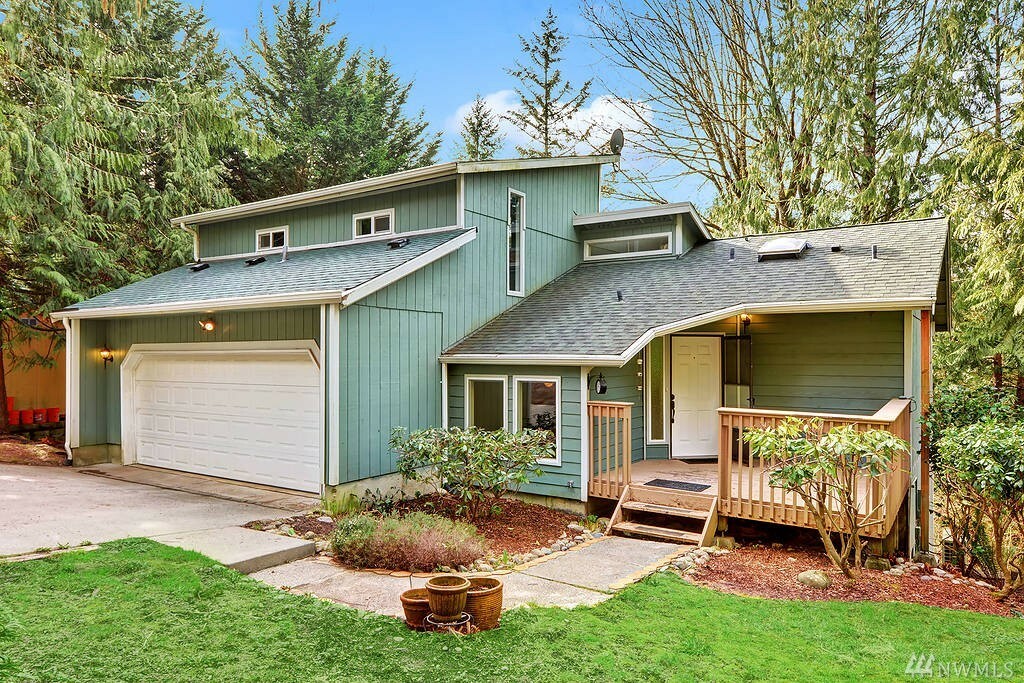 Property Photo:  3527 289th Ave NE  WA 98053 