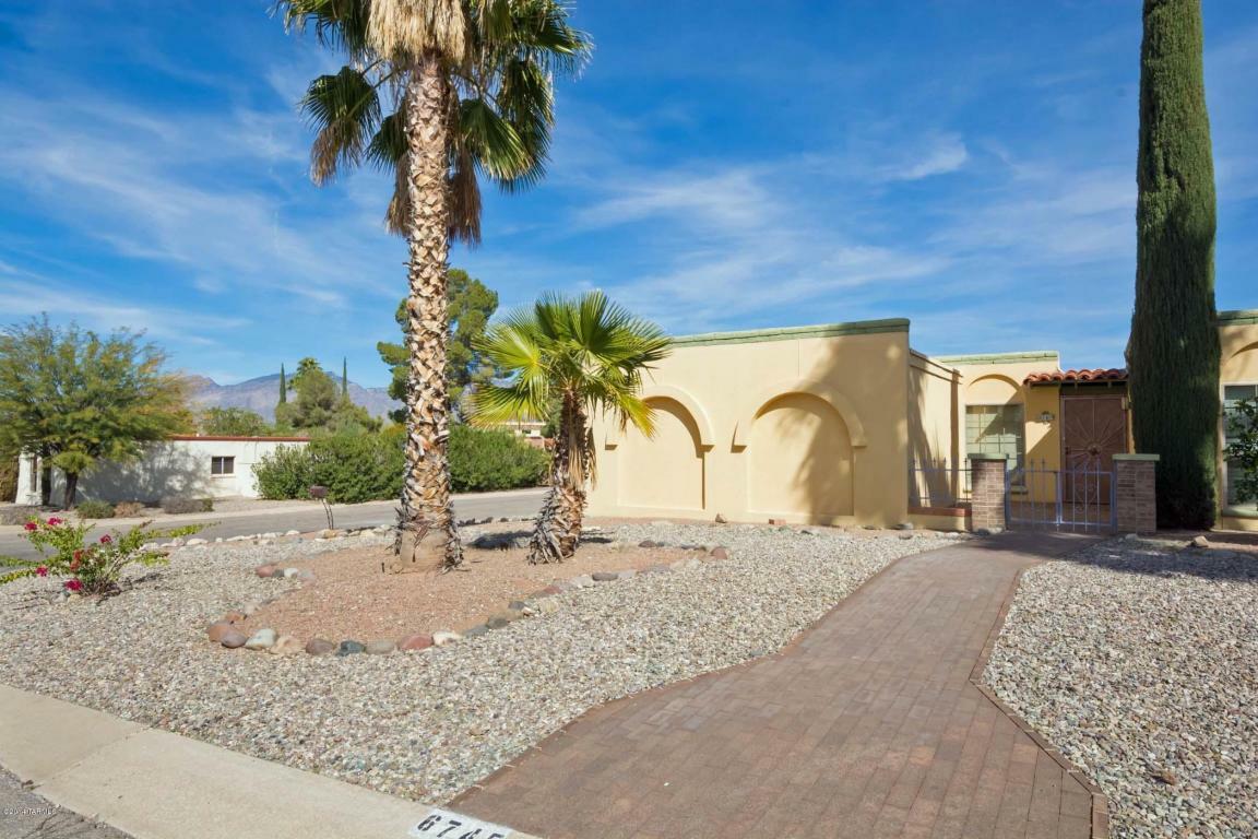 Property Photo:  6745 E Rosewood Circle  AZ 85710 