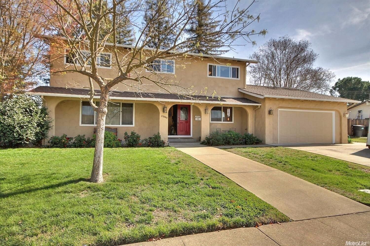 Property Photo:  3940 Scotty Way  CA 95821 