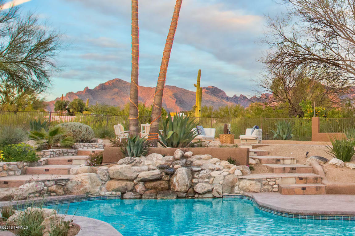 Property Photo: 790 W Panorama Road AZ 85704