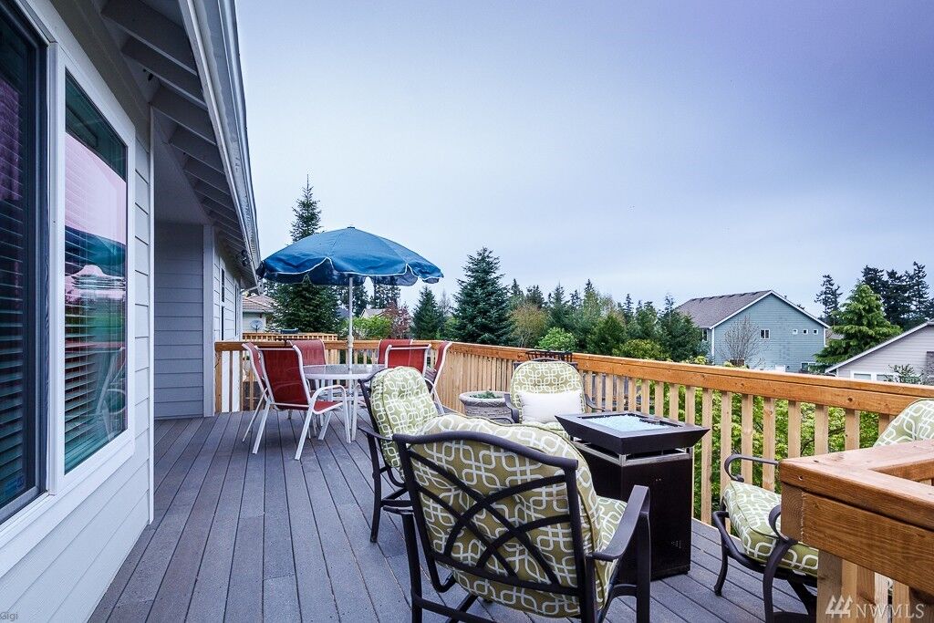 Property Photo: 10919 64th Ave NW WA 98332