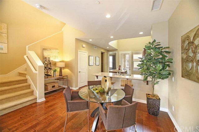 Property Photo:  23 Beacon Way  CA 92656 