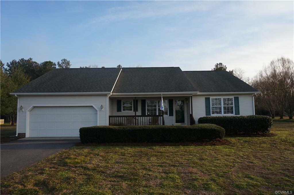 Property Photo:  131 Glen Cove Drive  VA 23070 