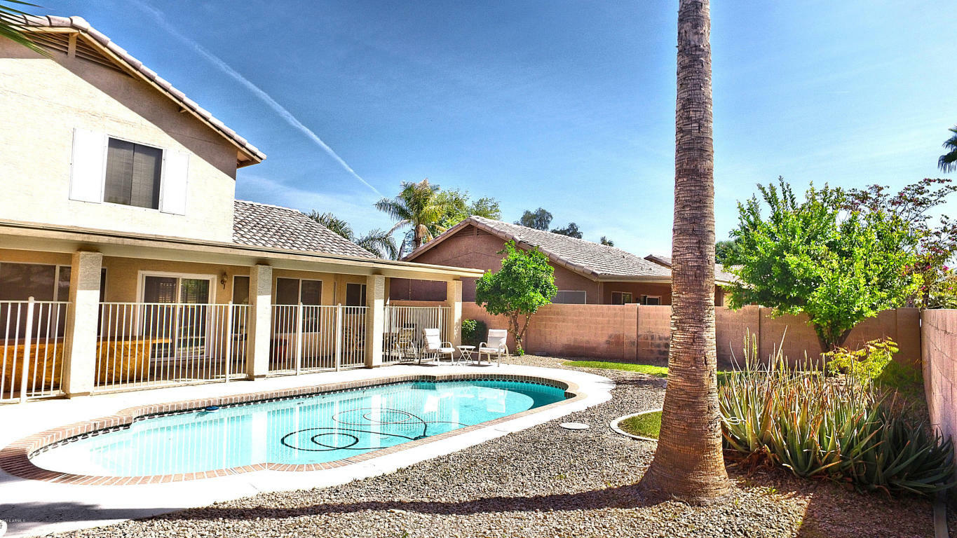Property Photo: 159 W Shamrock Street AZ 85233