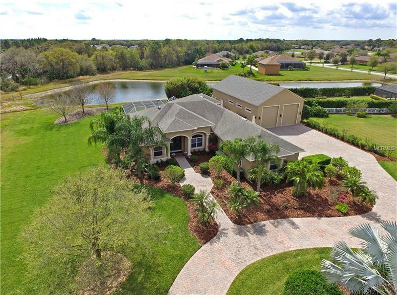 Property Photo: 3828 Twin Rivers Trail FL 34219