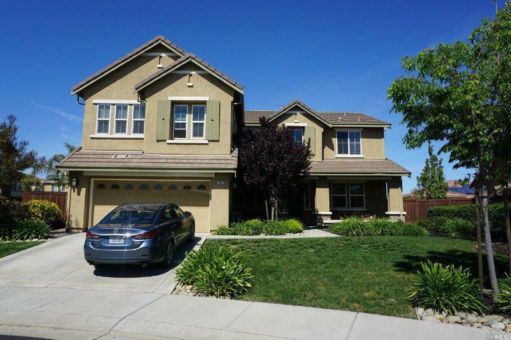 Property Photo: 864 Hampton Street CA 95687