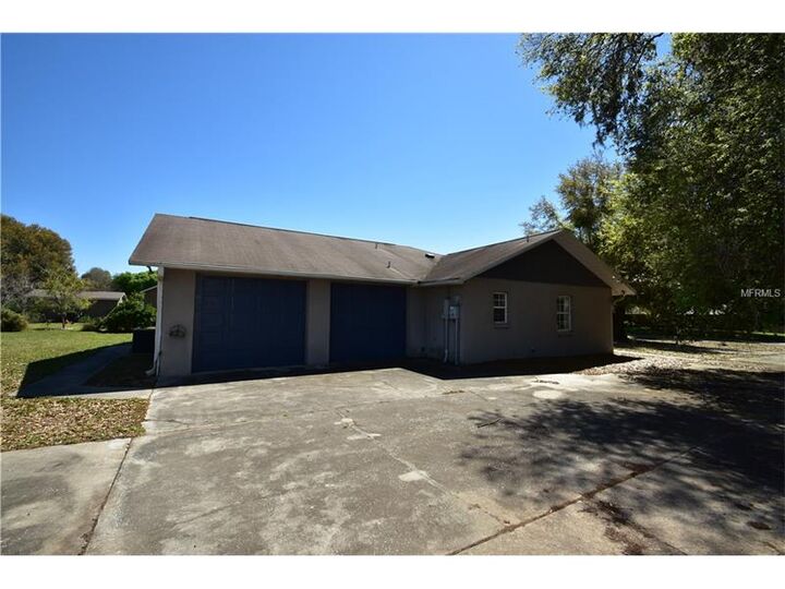 Property Photo:  5033 Robin Drive  FL 34731 