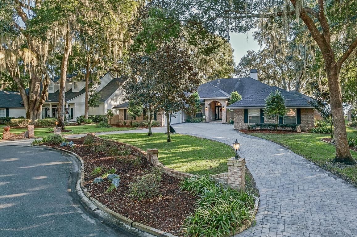 Property Photo:  2351 Bridgette Way  FL 32003 