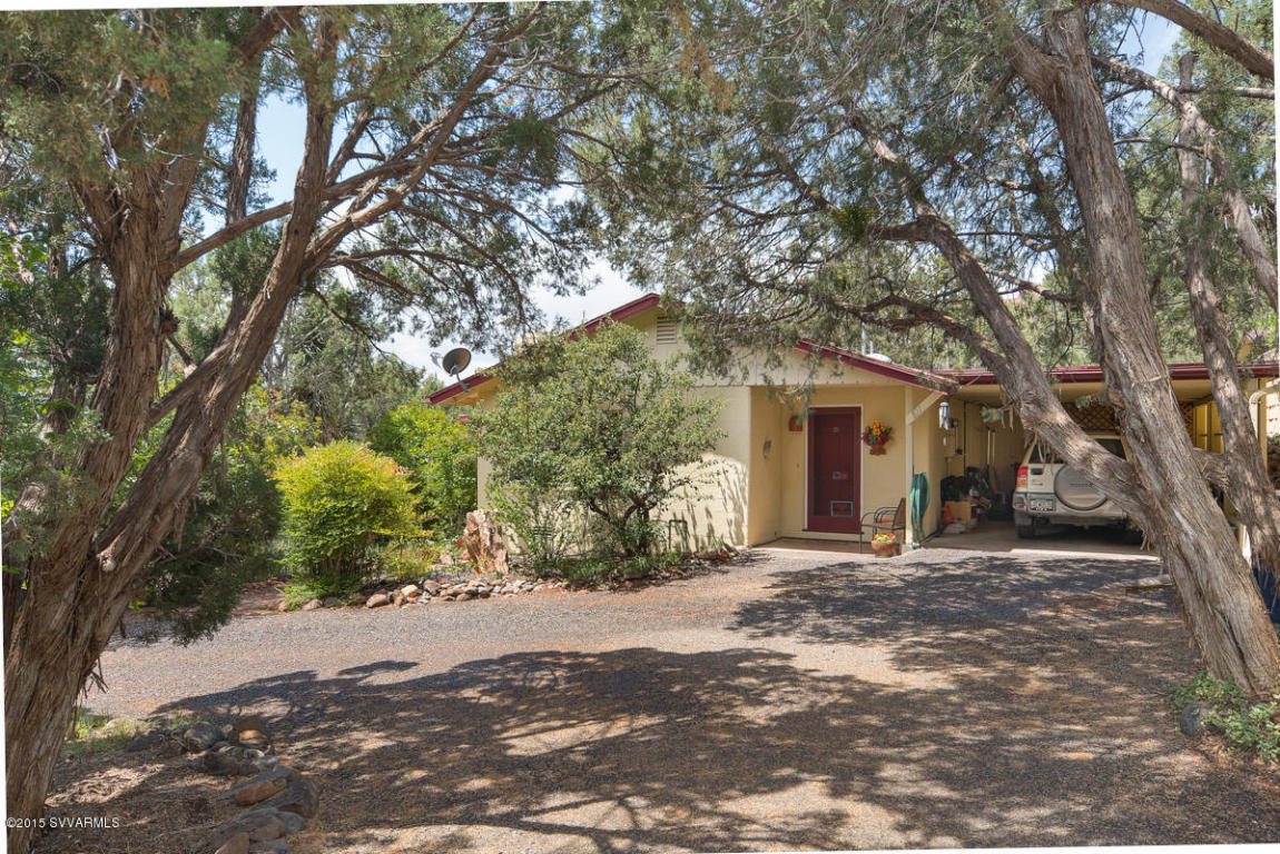 Property Photo: 821 Brewer Rd AZ 86336