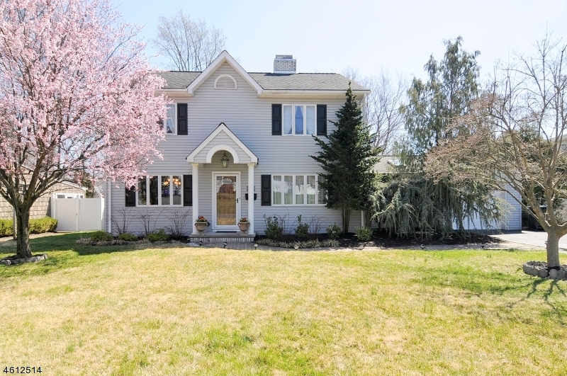 Property Photo:  1325 Stony Brook Ln  NJ 07092 