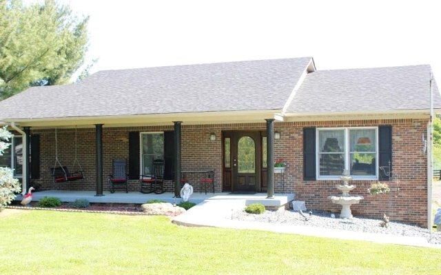 Property Photo: 1138 Dogwood Drive KY 40403