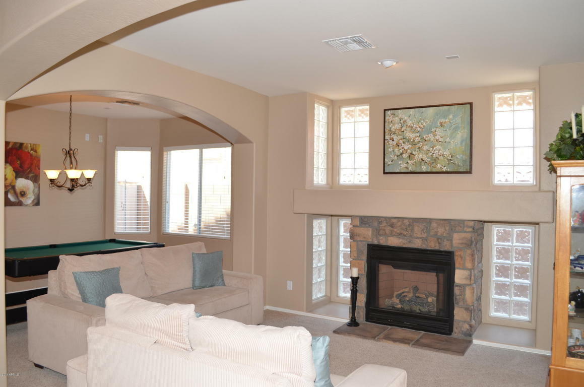 Property Photo:  18401 W Maui Lane  AZ 85388 