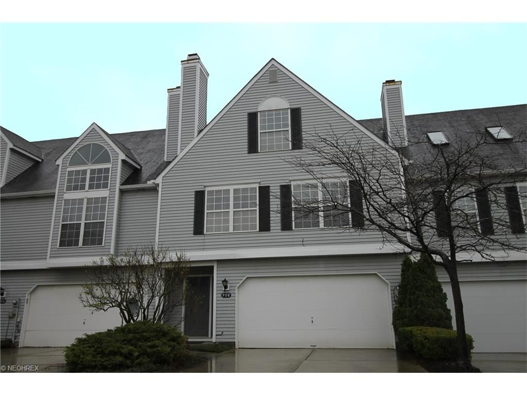 Property Photo:  908 Bristol Lane 4-B  OH 44241 