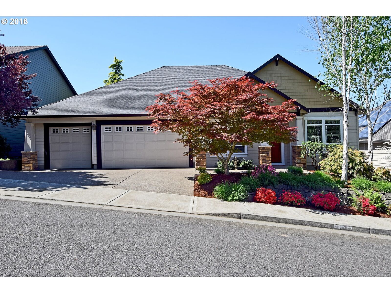 Property Photo: 14911 SW 162nd Ter OR 97224