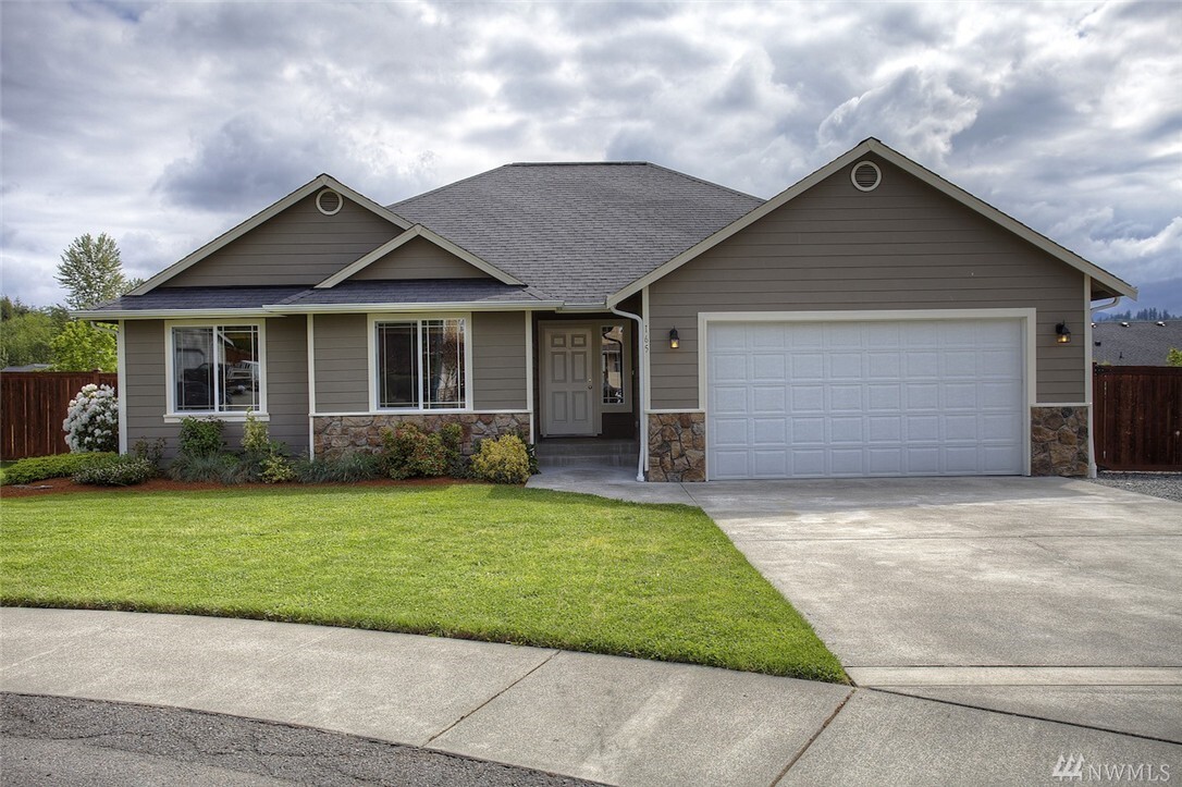 Property Photo: 165 Aspen Ct WA 98328