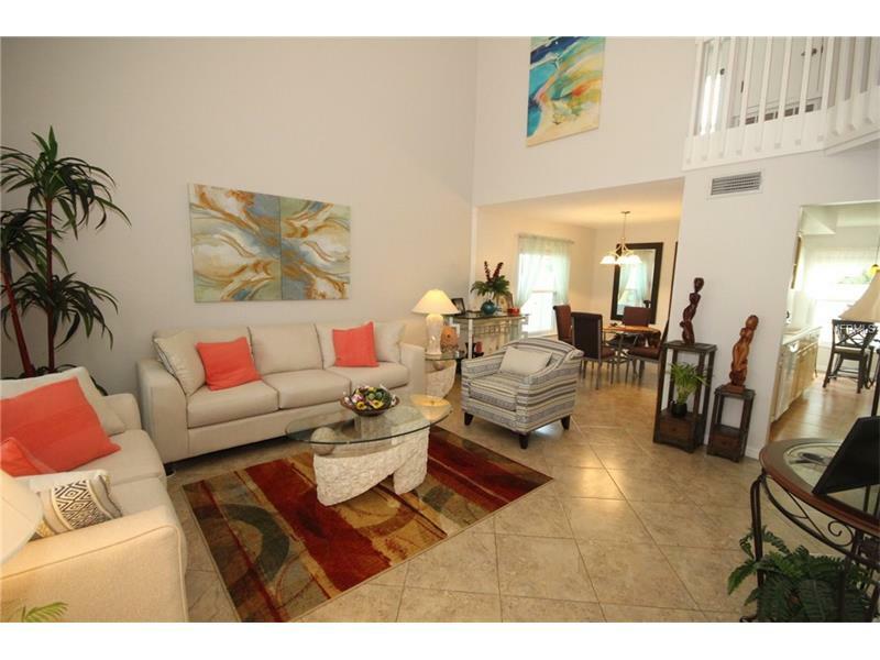 Property Photo: 818 E Charing Cross Circle FL 32746