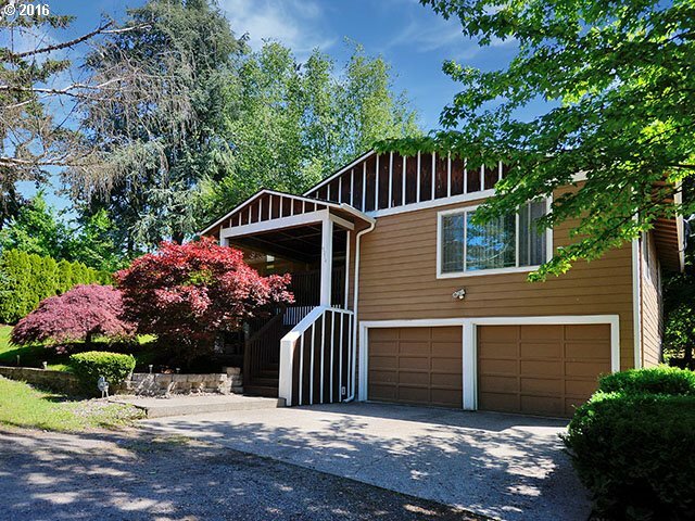 Property Photo:  9314 SW 42nd Ave  OR 97219 