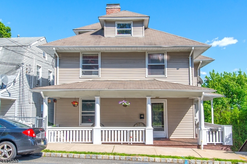 Property Photo: 207 William St NJ 07005