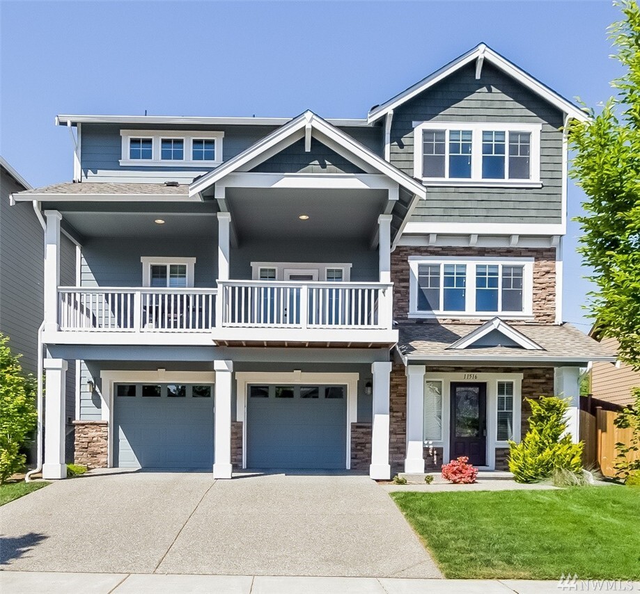 Property Photo:  11516 56th Drive SE  WA 98208 