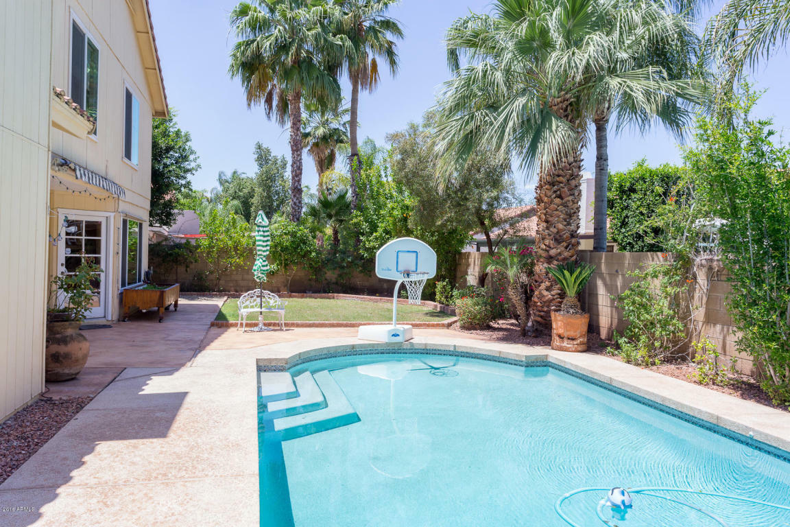 Property Photo: 2612 W Upland Drive AZ 85224