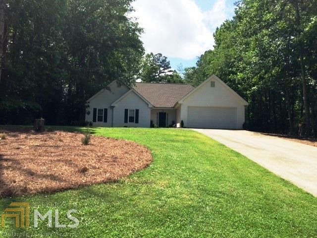 Property Photo:  5820 Rolling Oaks Dr  GA 30040 