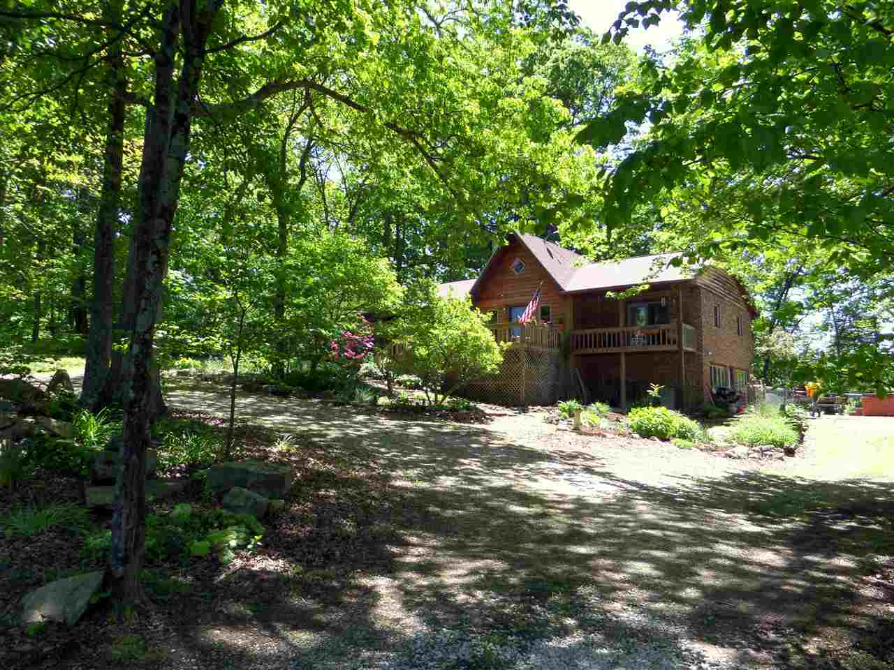 Property Photo: 40 Woodland Way IN 47446