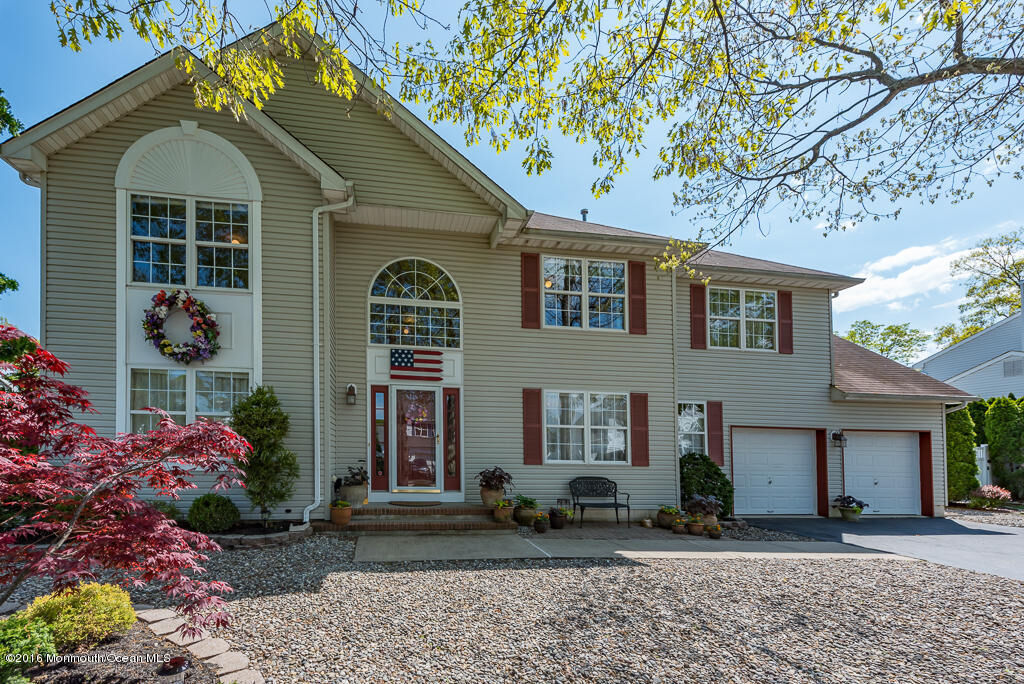 Property Photo:  633 Santrice Court  NJ 08723 