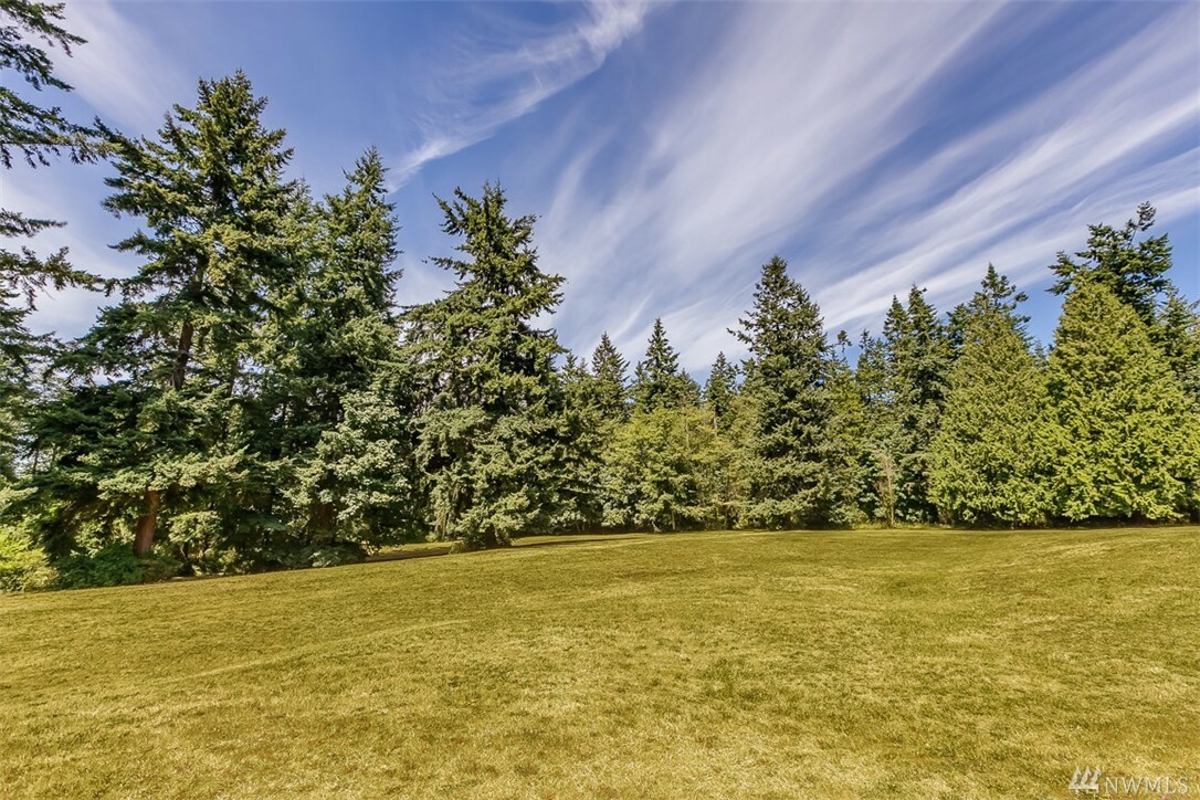 Property Photo:  678 Brokaw Rd  WA 98282 