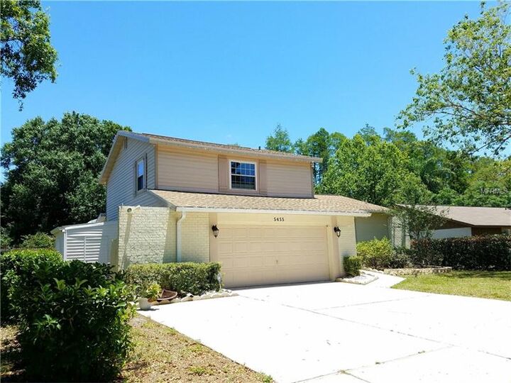 Property Photo: 5455 Pentail Circle FL 33625