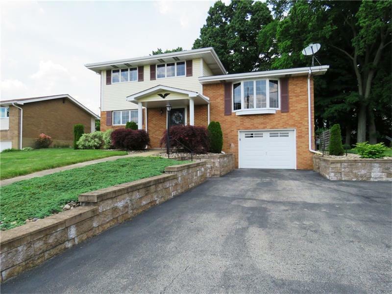 Property Photo: 371 Marbury Drive PA 15642