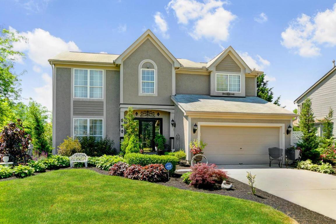 Property Photo: 2651 Hoover Crossing Way OH 43123