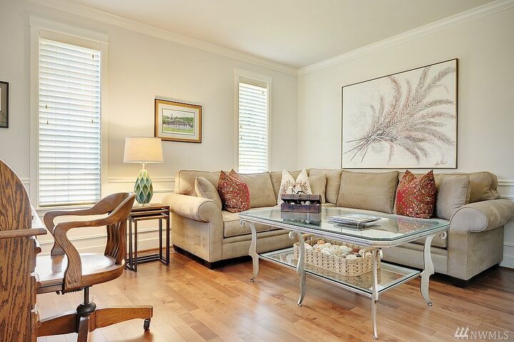 Property Photo:  2113 NE 177th Street 7  WA 98155 