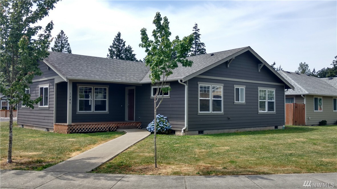 Property Photo: 1347 Wilson Ave WA 98230